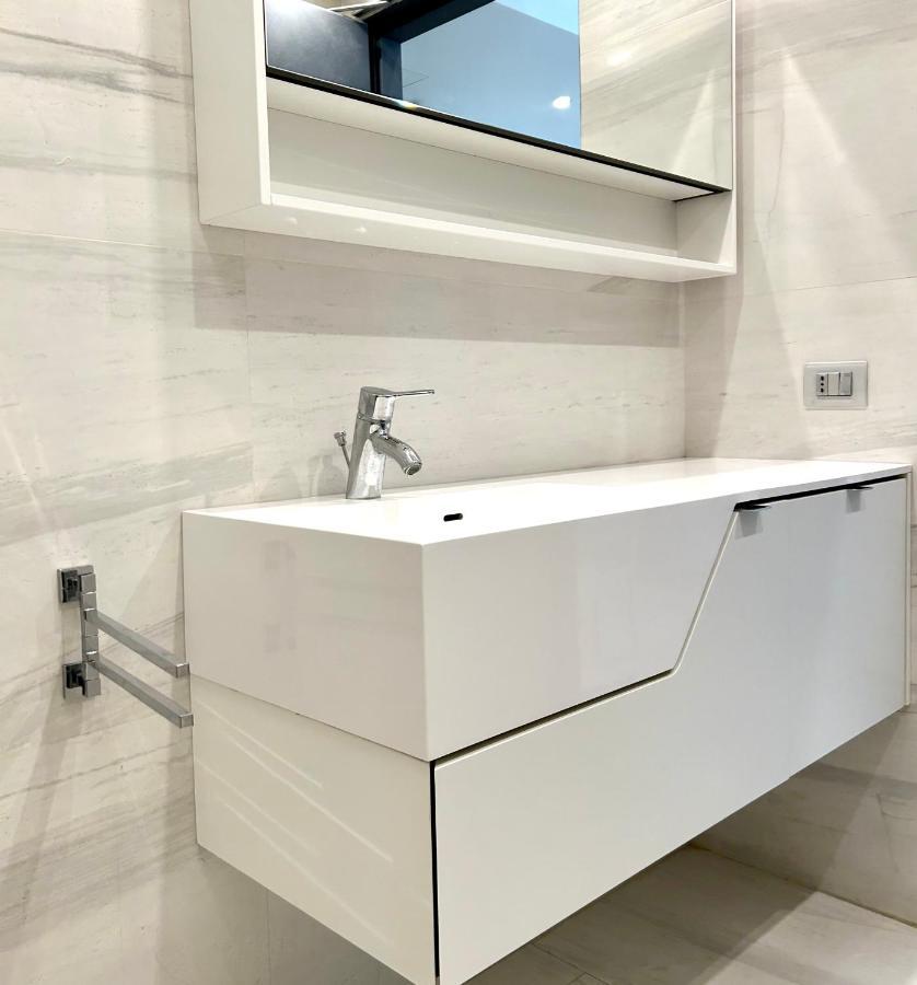 Sismondi New Apt 밀라노 외부 사진
